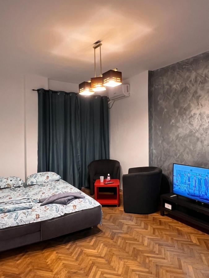 Emi Apartaments Bucarest Esterno foto